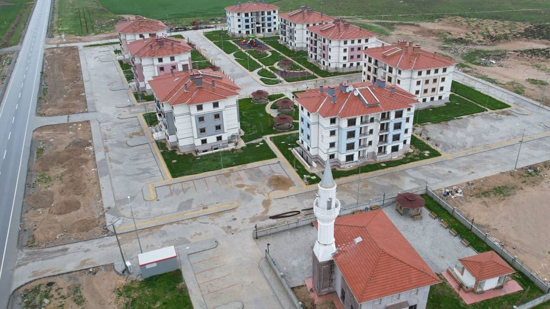 Tuzlukçu Konut ve Cami — Konya
